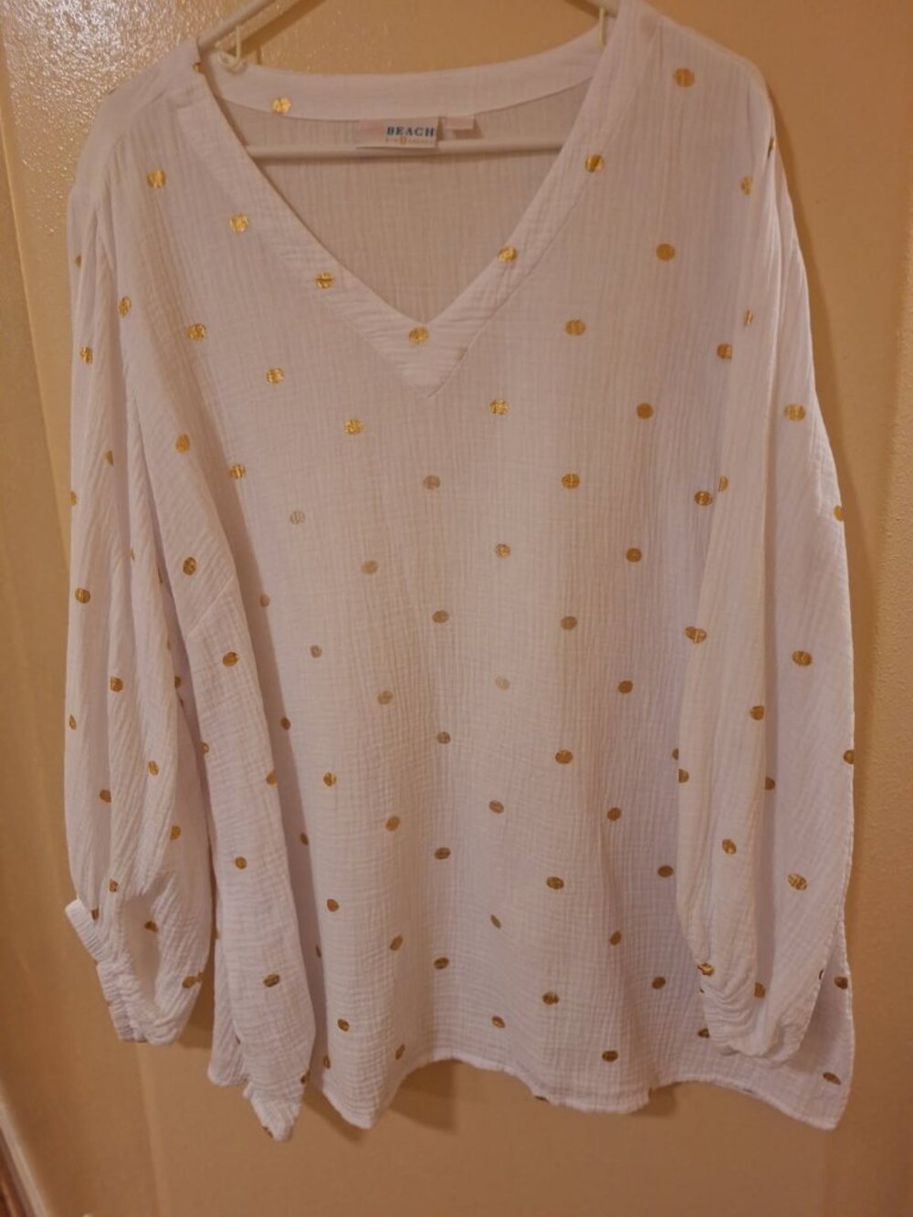 Kim Gravel - Belle Beach - Cotton Gauze Gold Foiled Dots - Asymetical Sleeves 1X